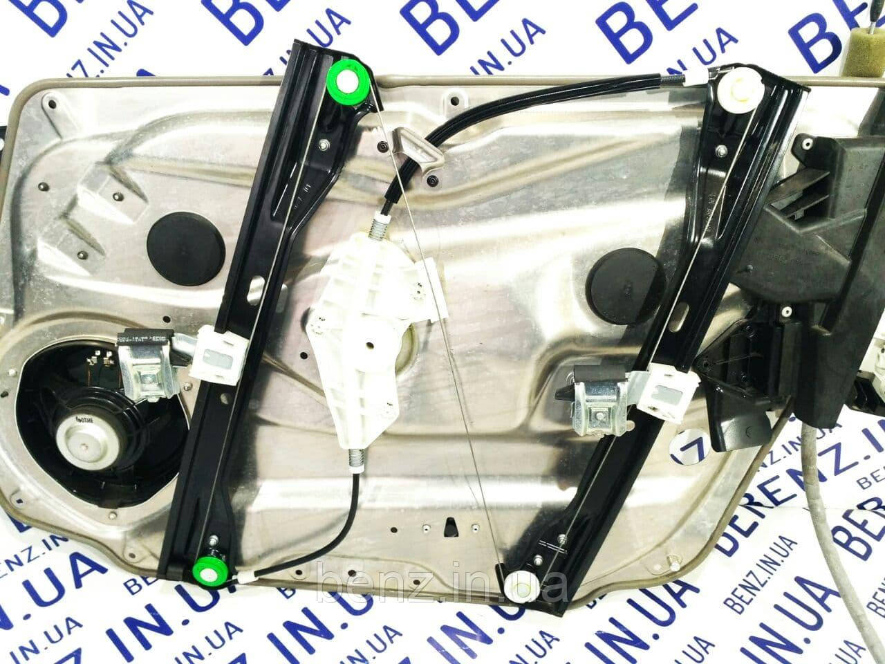 Механізм склопідіймача передньої лівої двері Mercedes W204, S204 A20472001579