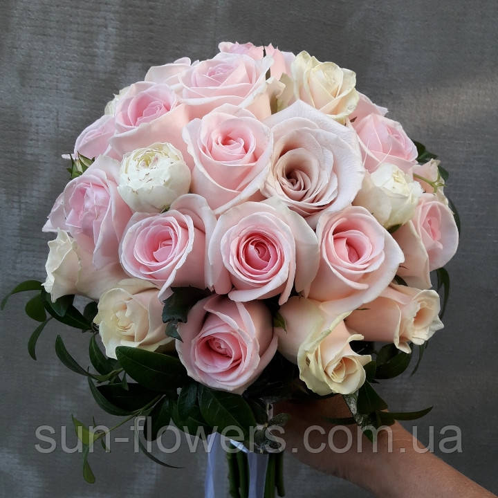 Весільний букет із рожевих троянд, фото 1