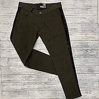 Женские джинсы AMNESIA цвета хаки с чёрным лампасом из страз