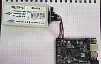 USB программатор Xilinx DLC9LP используется для внутрисхемного конфигурирования программируемых логических инт