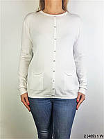 Свитер женский, классический. Цвета: белый, черный, малиновый. Размеры: 52/54. Модный женский свитер.