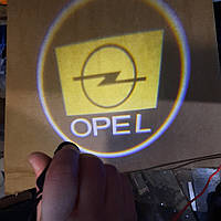 Проекція логотипу автомобіля OPEL