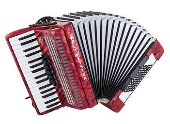 Акордеони та Баяни