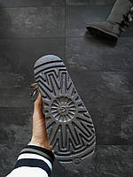 UGG Classic Mini Black теплі уггі жіночі. Короткі зимові Уггі чорні. Жіночі уггі на хутрі., фото 9