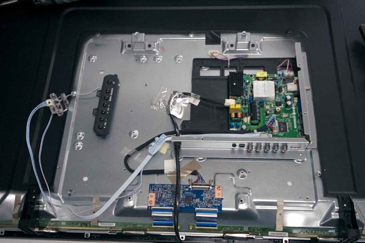 Запчастини до телевізора SEIKI SE43FYP4 (TP.MS3393.PB801, T420HVN06.3, SZTHTFTV2183)