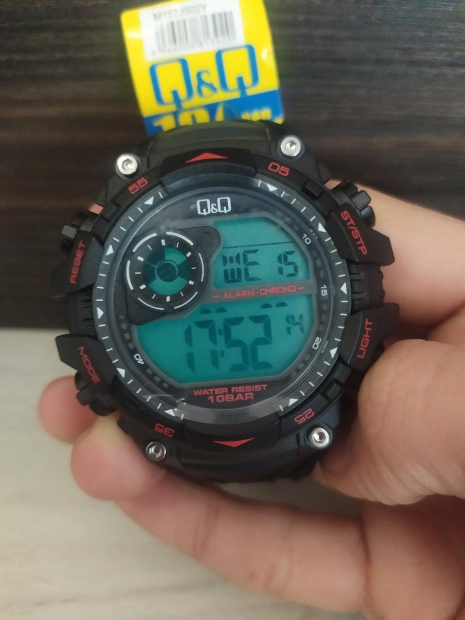 Мужские спортивные часы Q&Q M157J черные с красными вставками - фото 4 - id-p1330439284
