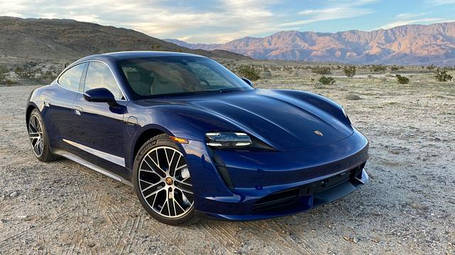 Диски і шини на Porsche Taycan