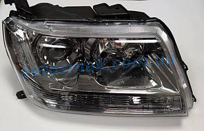 Фара передня для Suzuki Grand Vitara '06-3512065J11000