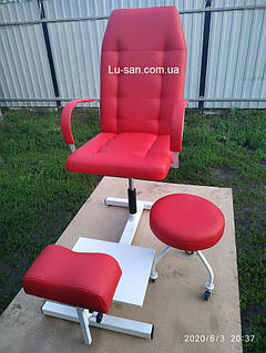 Червоний педикюрний комплект: крісло для педикюру, підставка для ніг, стілець для майстра
