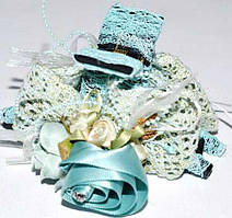 Краб для волосся чорний пластик, мереживо, троянда з атласу, розмір 9х5 см, блакитний