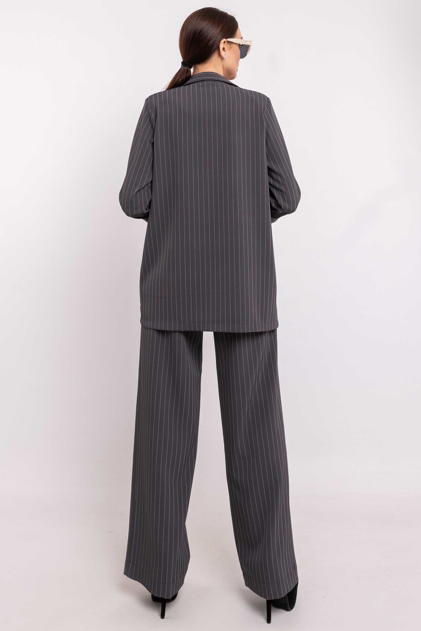Женский пиджак удлиненный свободного кроя Криспи в полоску 42-52 размеры графитовый и белый Графит, 44 - фото 2 - id-p1332201134
