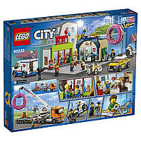 LEGO City Donut Shop Opening