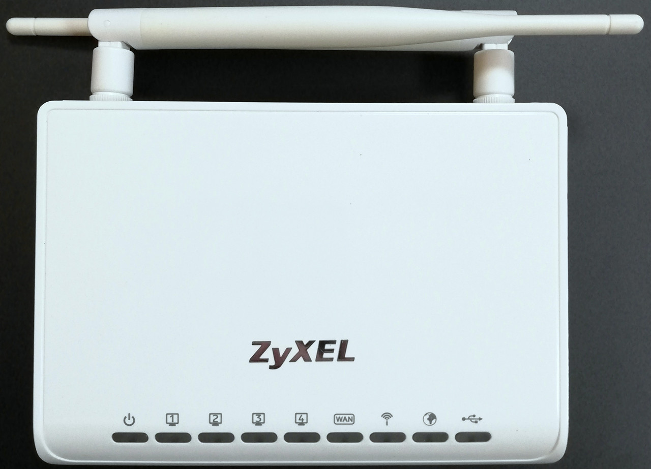 Беспроводной маршрутизатор WI-FI Роутер ZyXEL Keenetic Giga Б/У - фото 3 - id-p1332420406