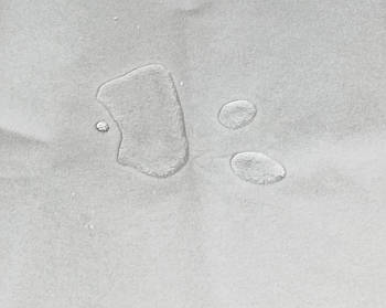 Простирадла, пелюшки, подушки