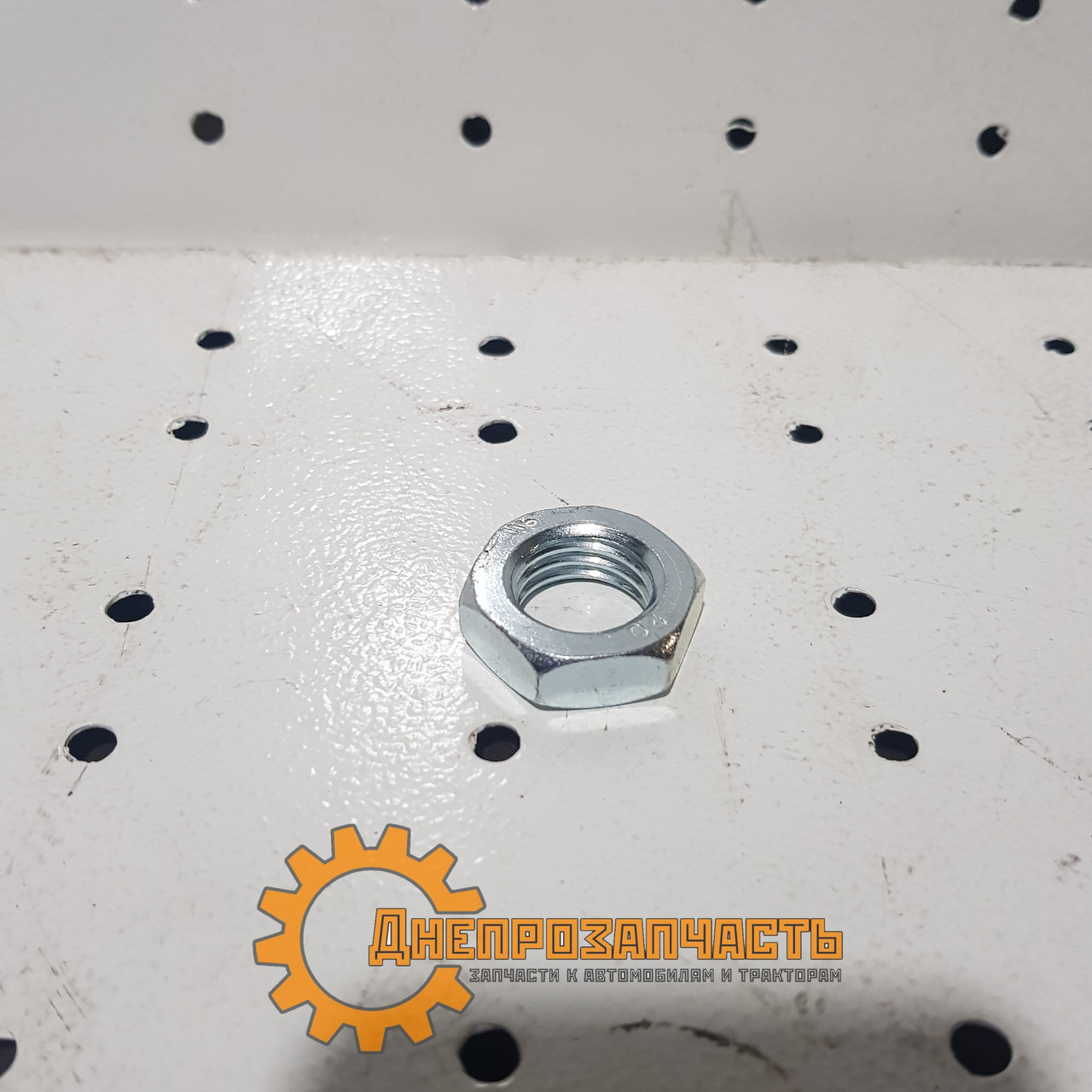 Гайка водяного насоса ЮМЗ, фото 1