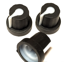 Ручка для змінного резистора R-05 чорна (гума) (D=16мм H=15мм), з покажчиком