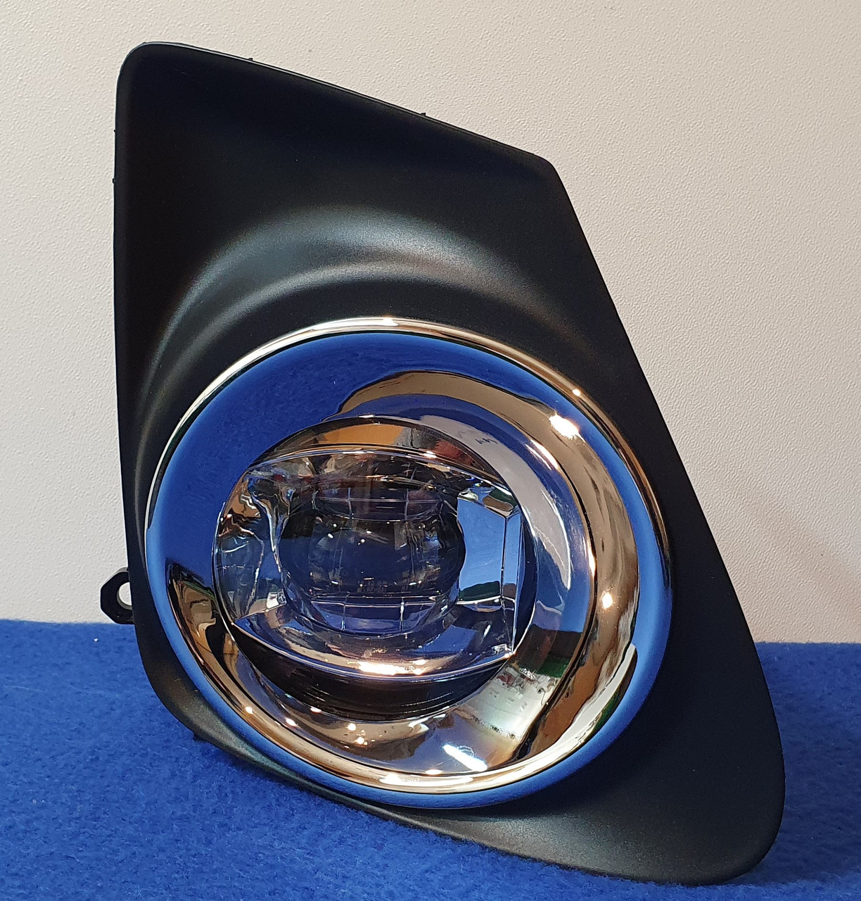 LED протитуманні фари Toyota Corolla 2010 - 2013