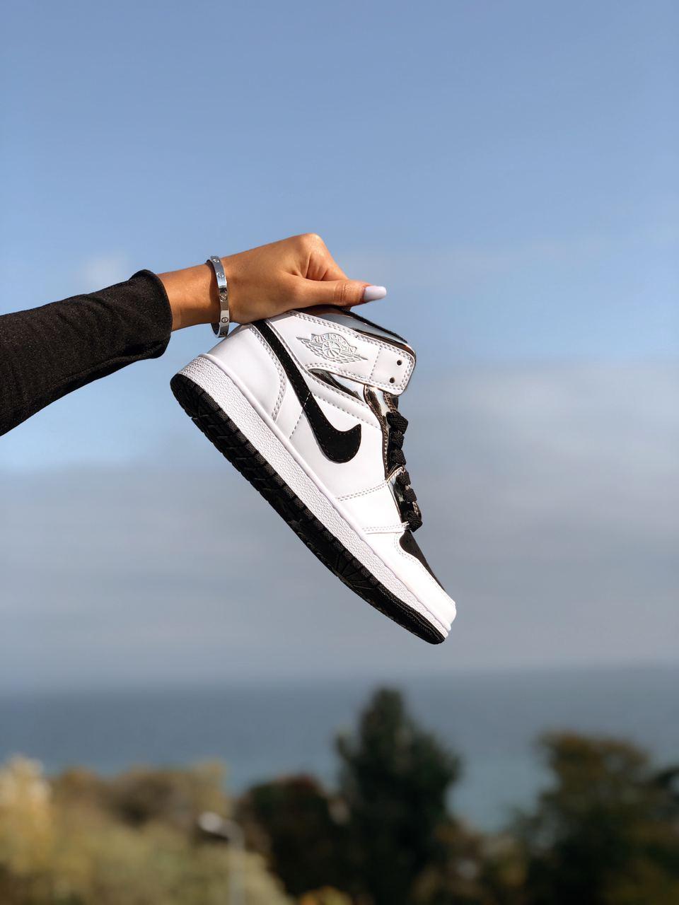 Jordan 1 hotsell mid think 16