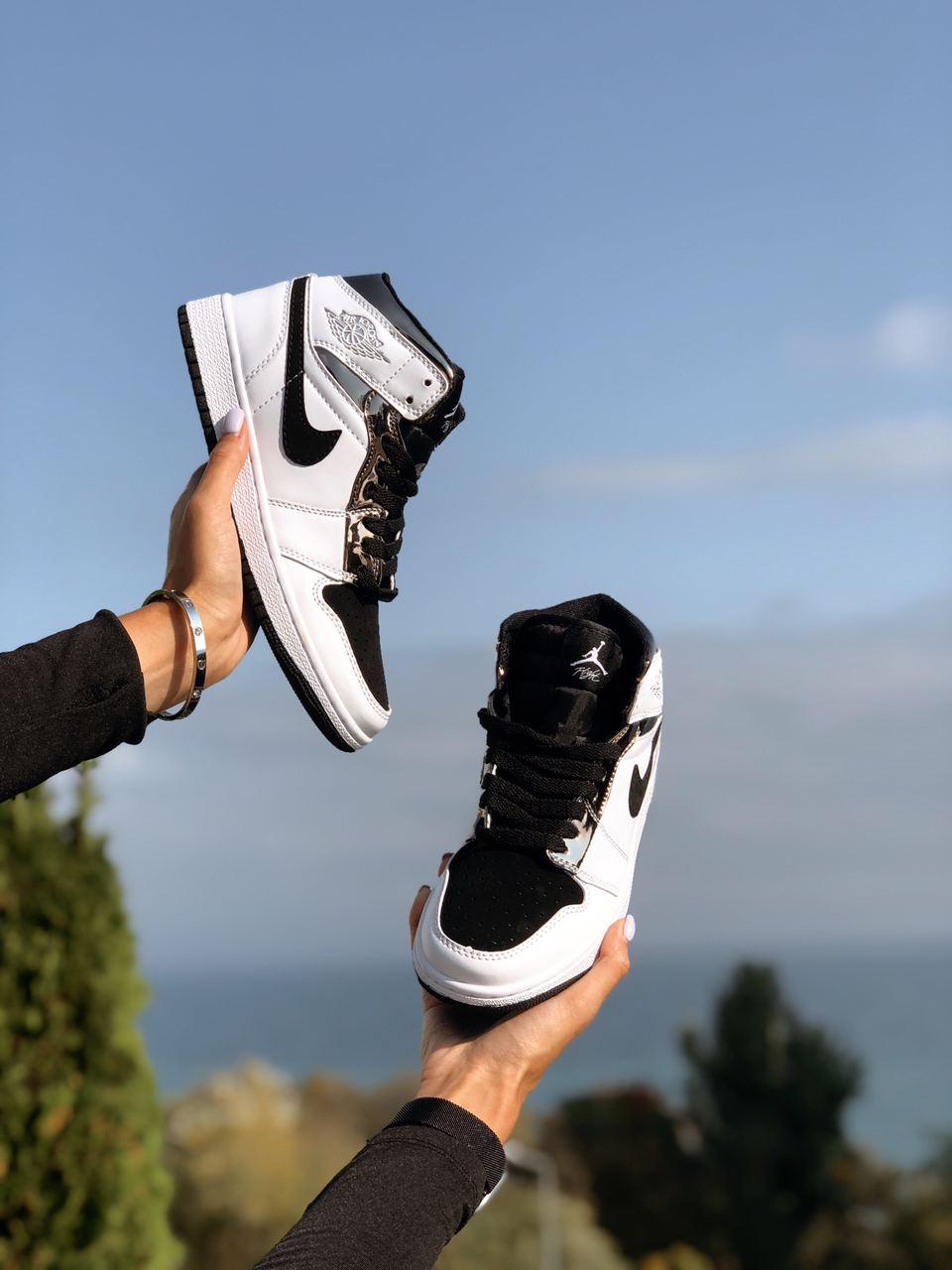 Jordan 1 mid store think 16
