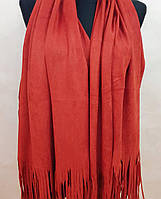 Шикарный шарф из ткани замша. Широкий с бахромой. Очень приятный. 180 х 70 см. Красный