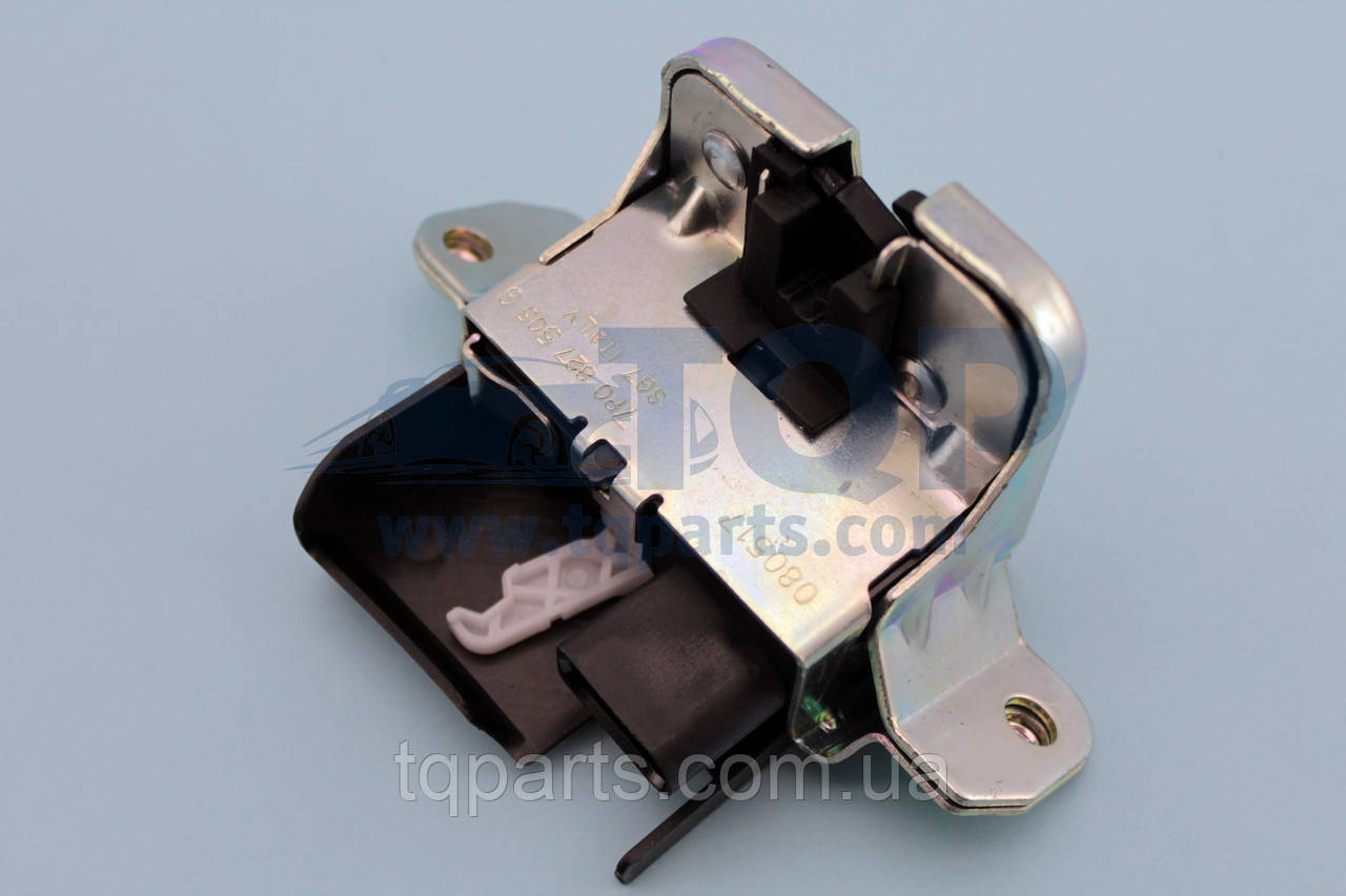 Замок багажника 7P0827505G для Volkswagen Touareg 11-18