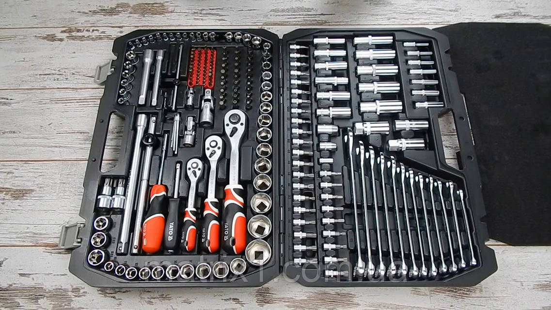 Набір головок торцевих YATO : квадрат 1/2