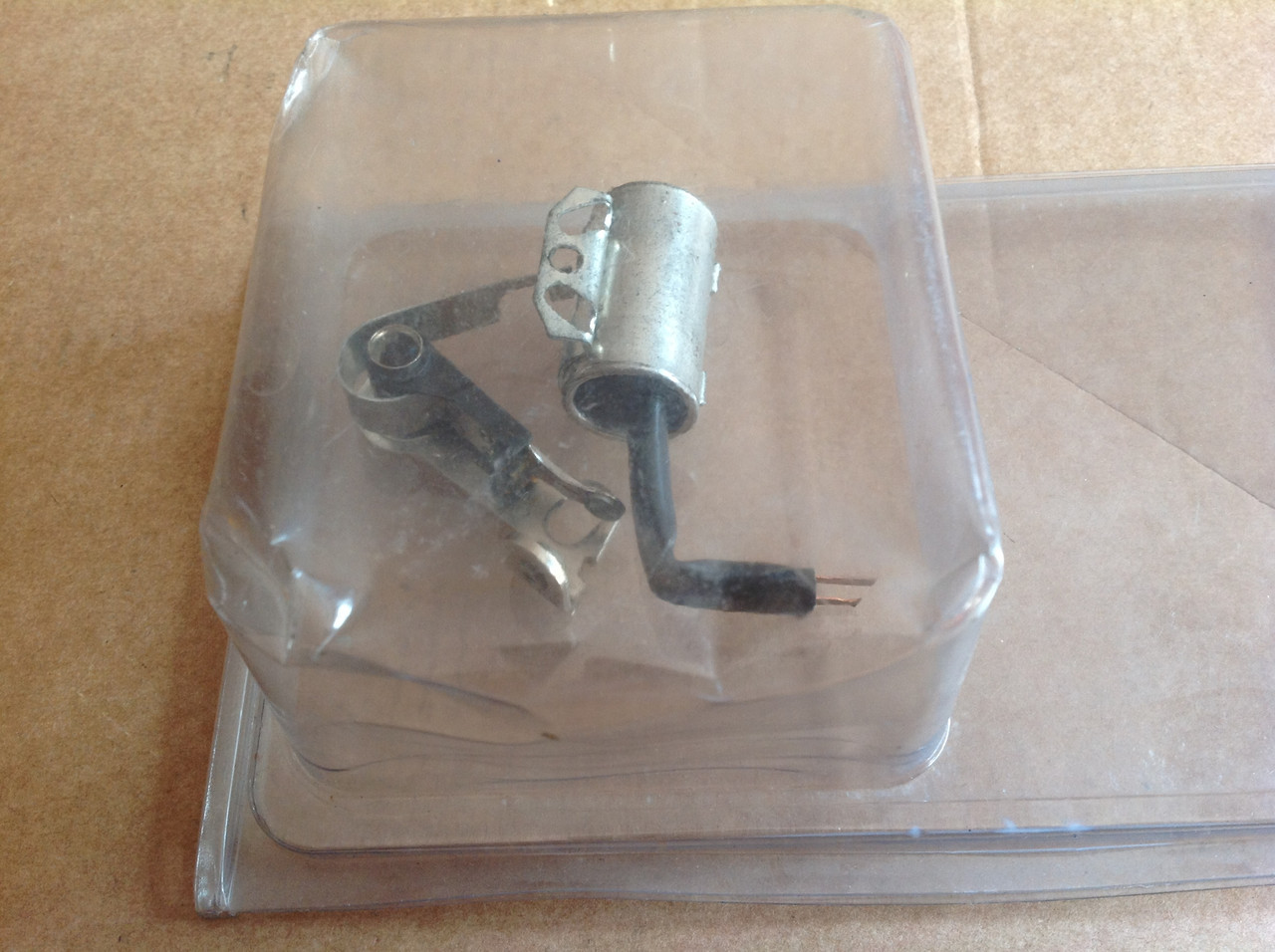 Купить Ремкомплект розподільника (трамблера): конденсатор OMC 987895 ...