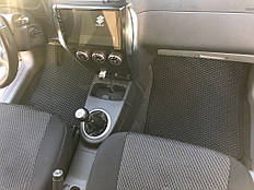 Наши EVA коврики в салоне Suzuki SX4 '06-13  2