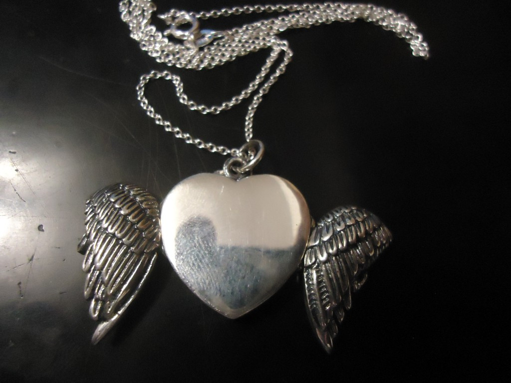 Серебряный кулон открывающийся подвеска Сердце Крылья Ангела + цепочка - фото 4 - id-p190722042