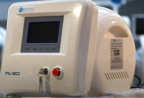 Лазер для видалення татуювань Nano-Light MV20 надійний неодимовий лазер MedicaLaser Карбон