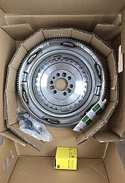 Двухмассовый маховик, демпфер LUK 415062609 AUDI A3 / SKODA OCTAVIA / CADDY GOLF VI 1,6 TDI 09 - DSG 7