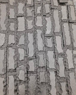 Плитка базальтова чорна для облицювання цоколя та фасаду