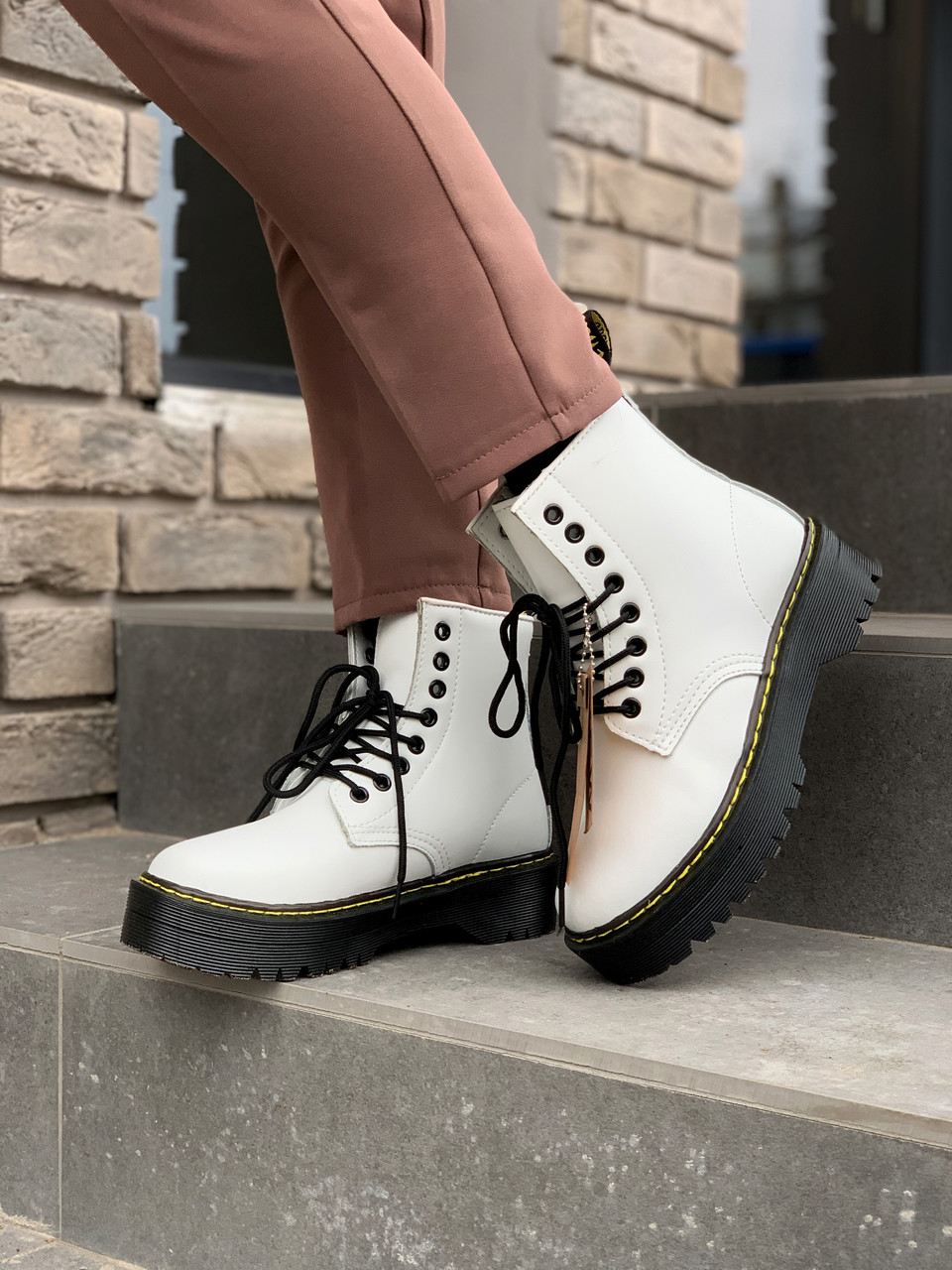 Жіночі черевики Dr Martens Jadone White Black (MEX)