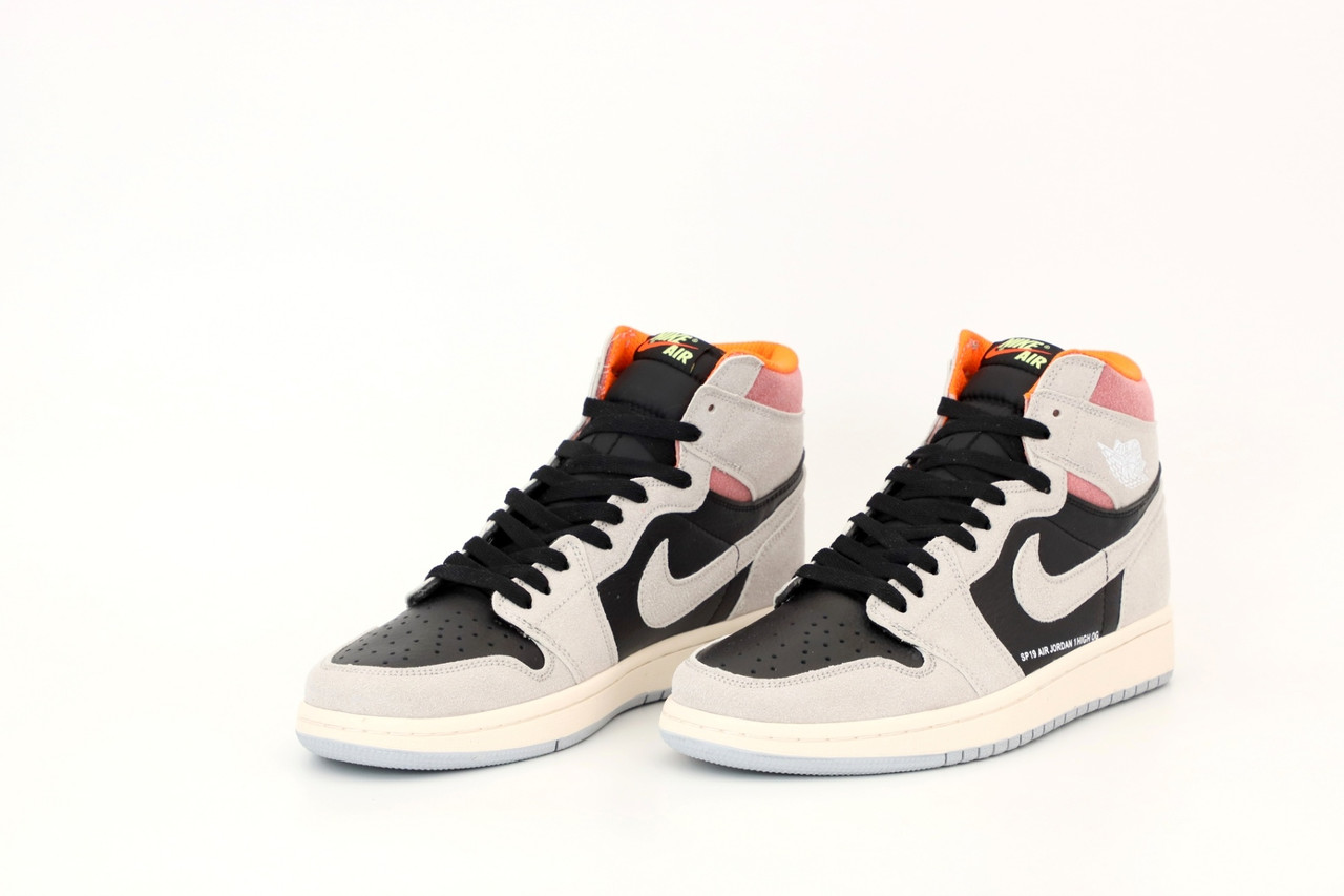 Air Jordan 1 Retro High Neutral Grey Hyper