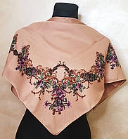 Женский платок в украинском стиле. 80х80 см. Персиковый с расцветкой 2