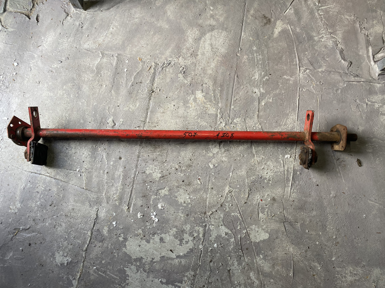 Вал гуркоту комбайна Massey ferguson 506 1720623M92, фото 1