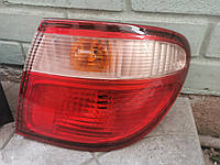 Задний фонарь правый внешний для Nissan Almera (N16) 2000-2006 (Depo) седан