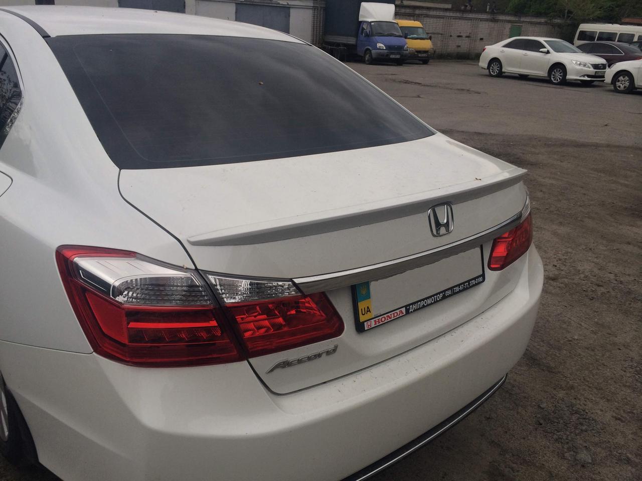 Спойлер лип багажника Honda Accord CL 9 2013-2017 ABS пластик під фарбування