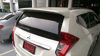 Спойлер козирок Mitsubishi Pajero Sport 2015 - ABS пластик під фарбування