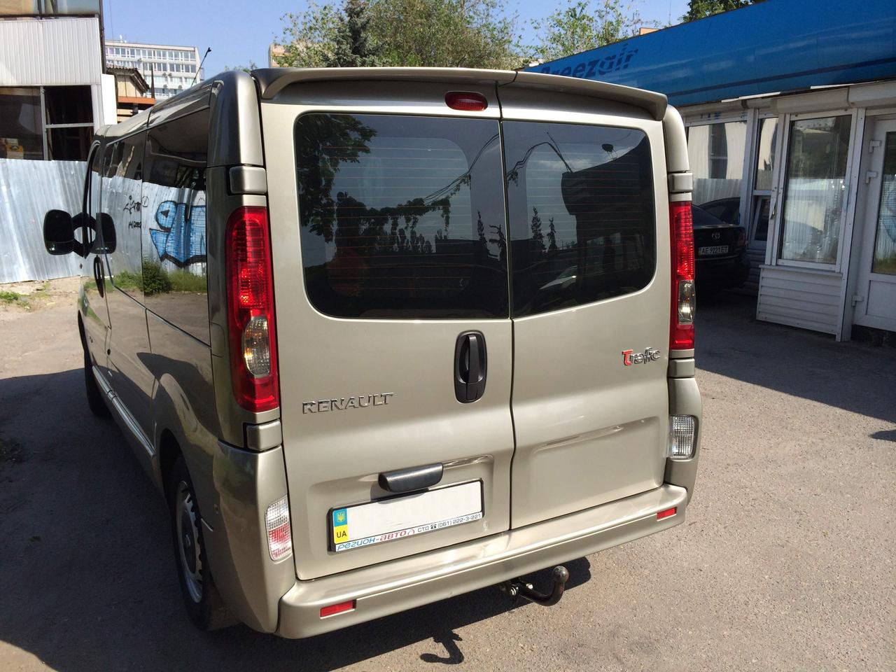 Спойлер Nissan Primastar/Opel Vivaro/Renault Trafic (орні двері)