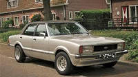 Лобовое стекло FORD Taunus (mk3/tc1) / Cortina (1976-1982),триплекс