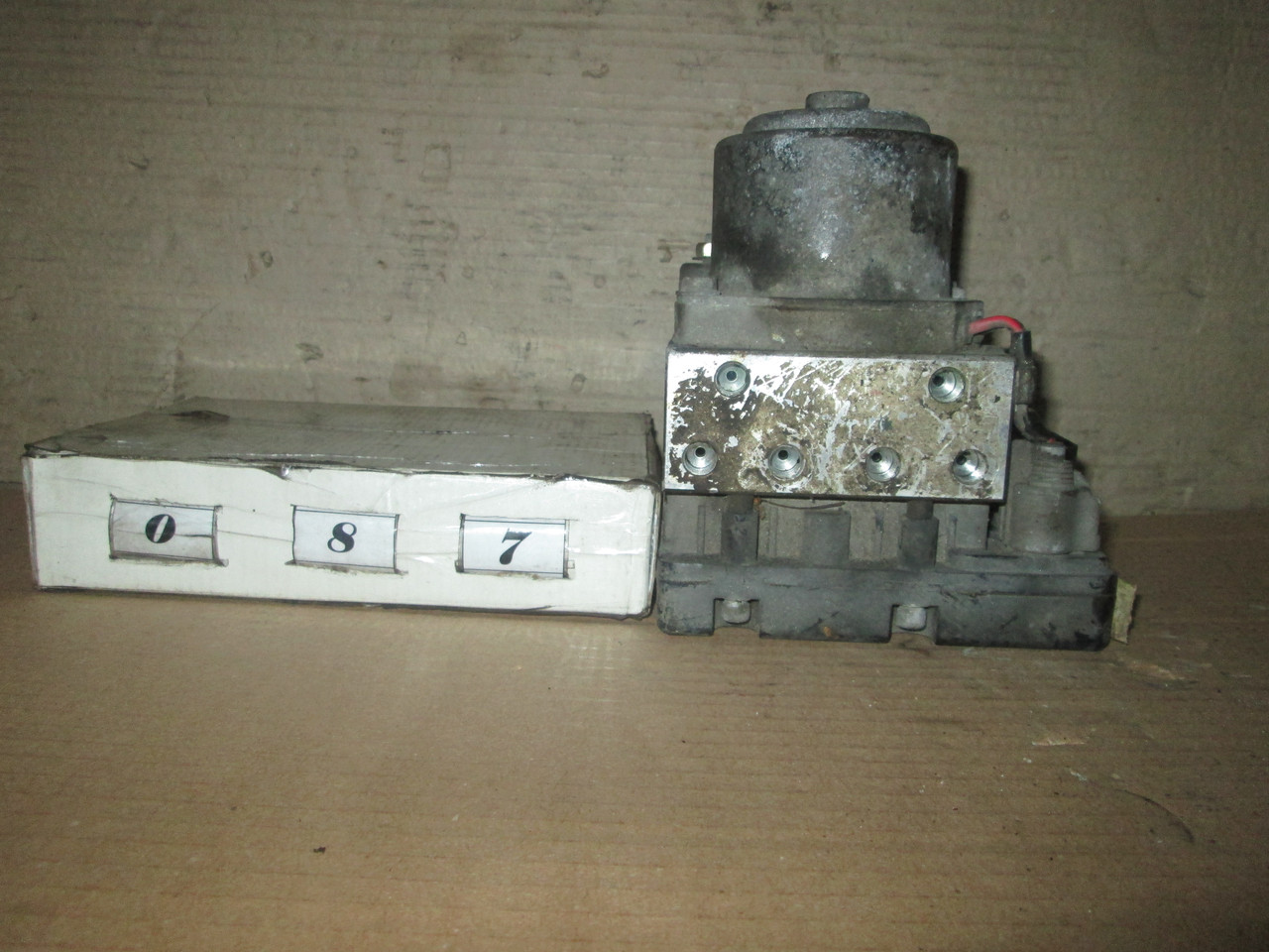 No87 Б/у Блок управління ABS 84440-2670 для Mitsubishi Pajero Pinin 1998-2007, фото 1