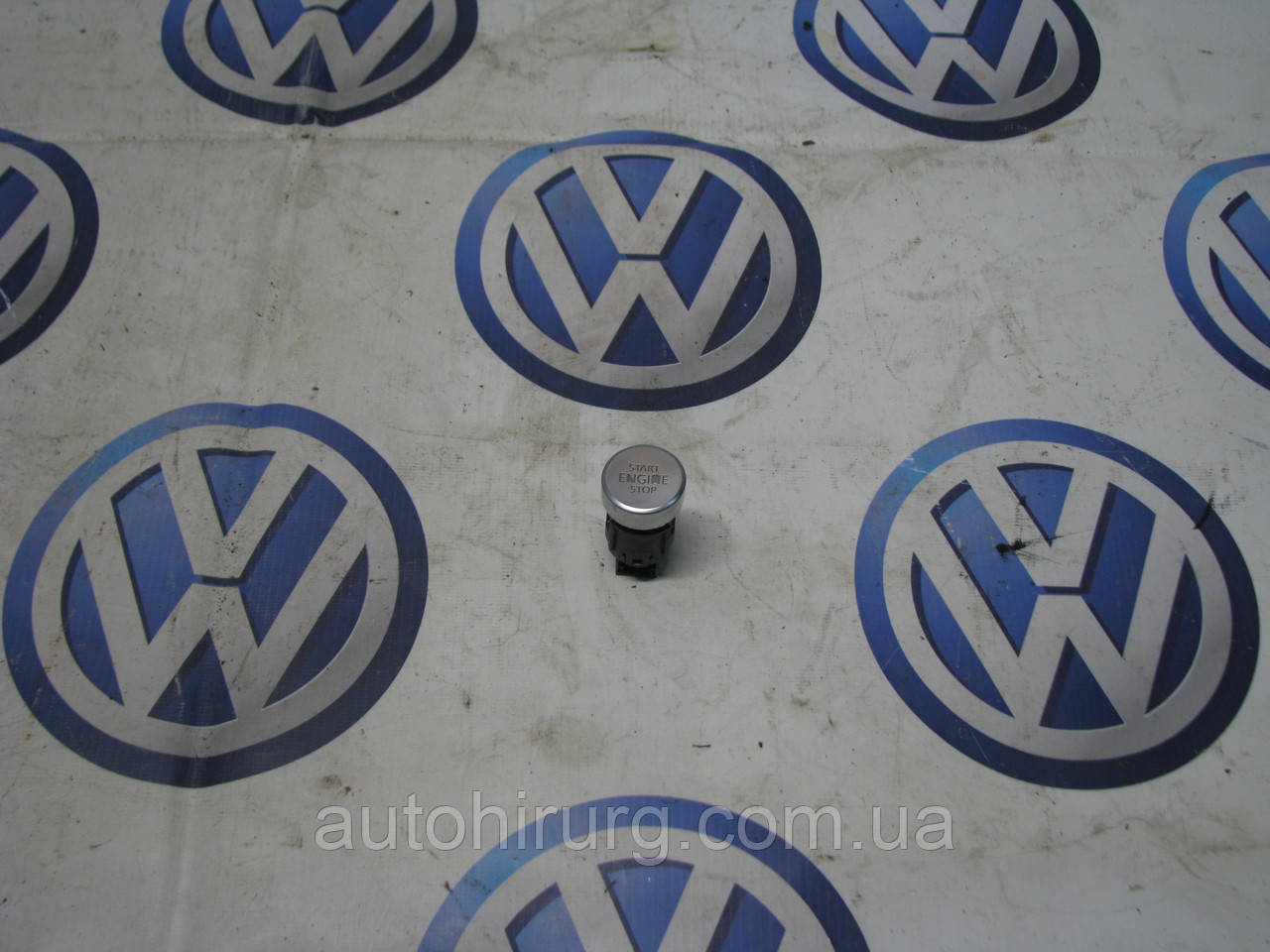 Кнопка Start / Stop Volkswagen Passat B7 USA