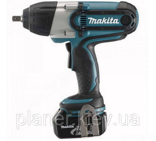 Акумуляторний ударний гайковерт Makita BTW450RFE