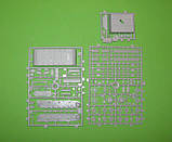 Пластикова модель 1/72 UM 284 німецька самохідна установка 15-cm Sturm-Infateriegeschutz 33, фото 5