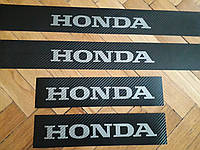 Карбонові наклейки на пороги Honda Accord
