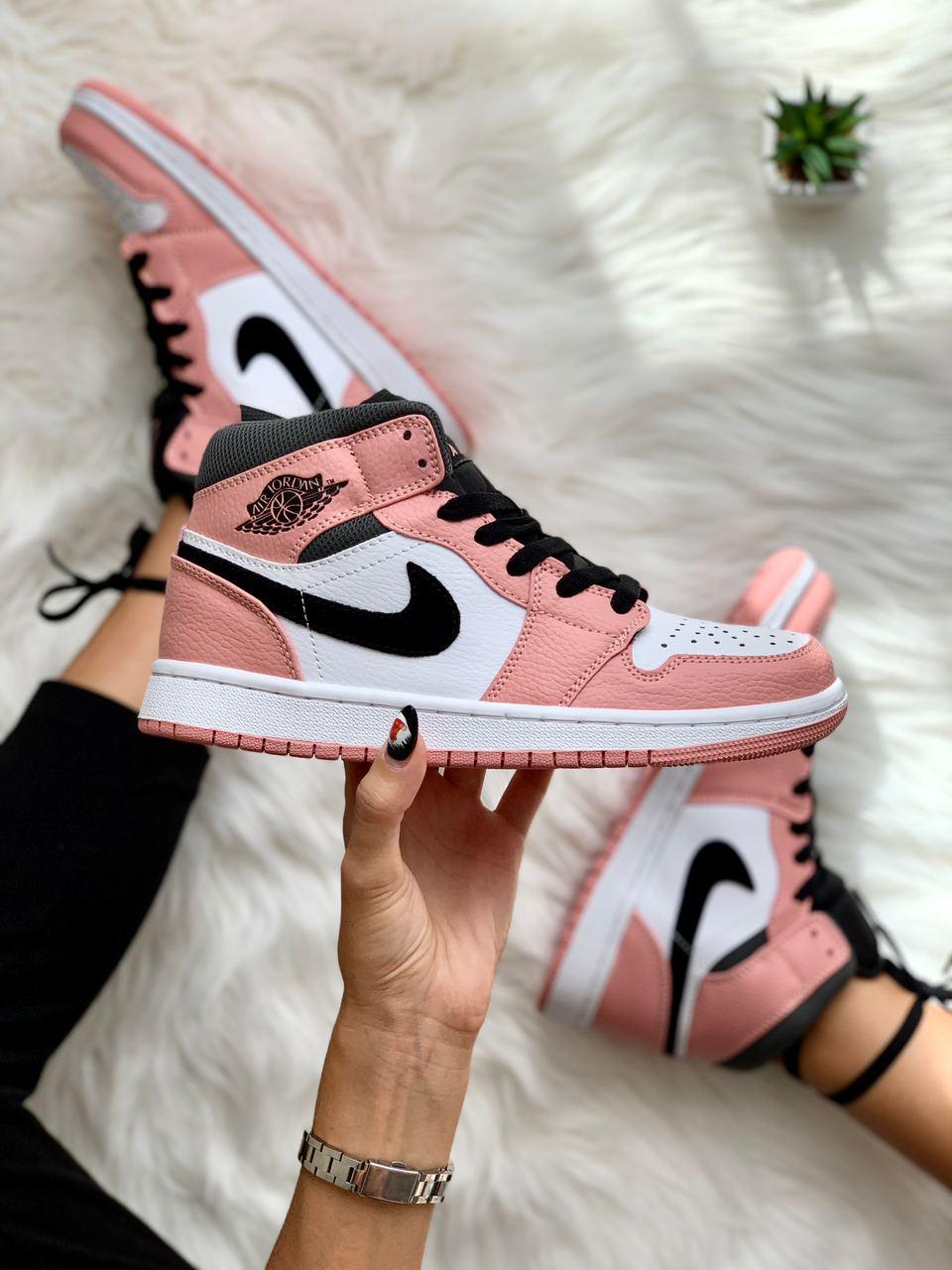 Жіночі кросівки Air Jordan 1 Mid Pink Quartz 555112-603, фото 1