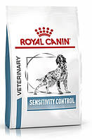 Royal Canin Sensitivity Control (Роял Канін Сенсивіті Контрол) корм для собак у разі алергічної реакції