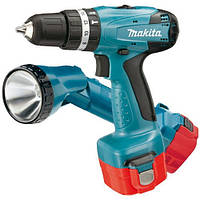Акумуляторний дриль ударної дії-шурупокрут Makita 8271DWALE