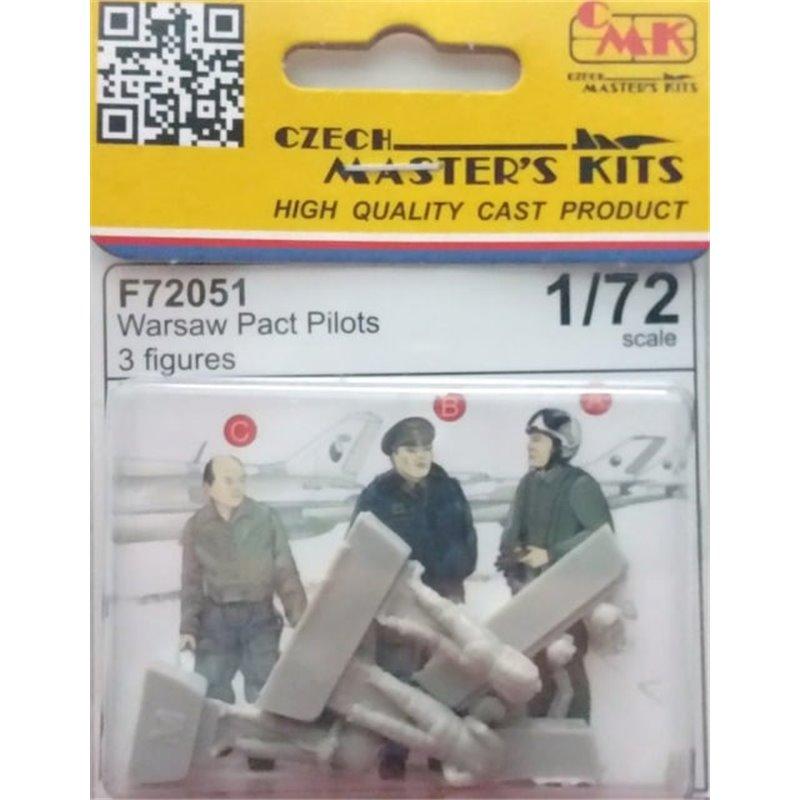 3 фігурки пілоти і технік Варшавського договору в масштабі 1/72. CMK F72051